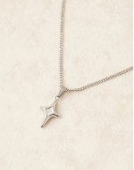 waterproof stainless steel necklace with star pendant in silver tone